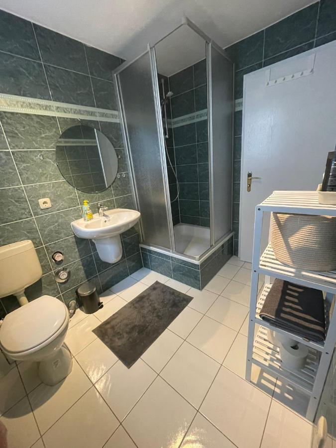 Ruhiges Apartment Im Herzen Von Gera Eksteriør bilde